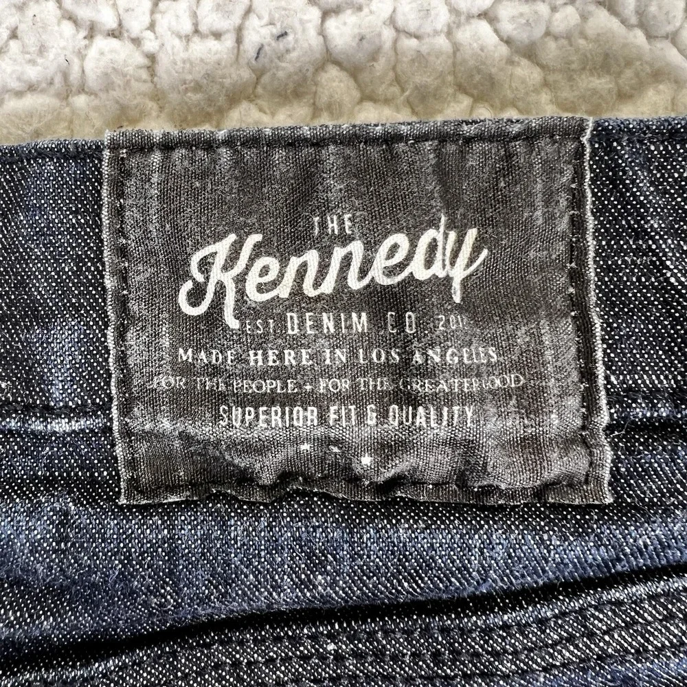 The‎ Kennedy Jeans Men's Size 32 (Actual 32x31.5) Black Blue Slim Straight Leg